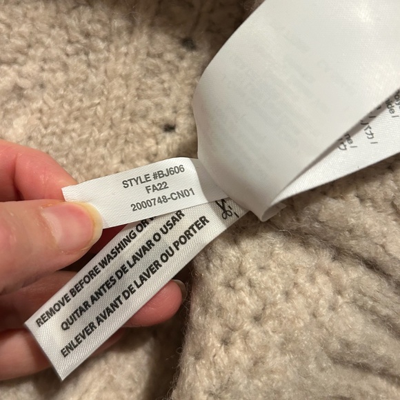 J.Crew Cable-Knit Stretch Cardigan Sweater β Size Large β NWT - Picture 7 of 7